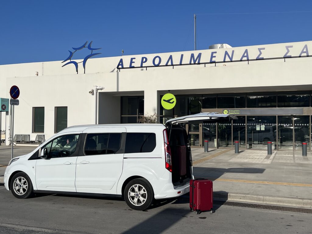 Transfer from Airport of Santorini to all destination