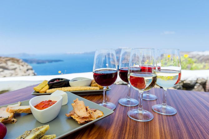 Wine tour in Santorini