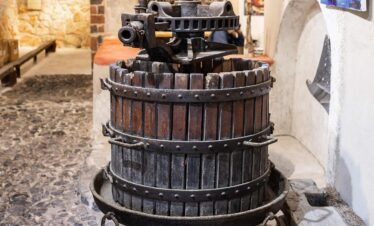 how-wine-is-made-in-santorini