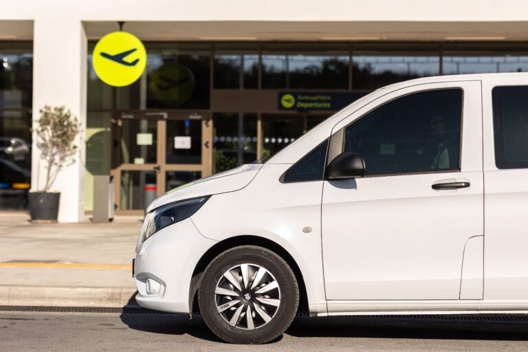 Santorini Airport Taxi Guide 2026: The Fastest & Easiest Way to Reach Your Hotel