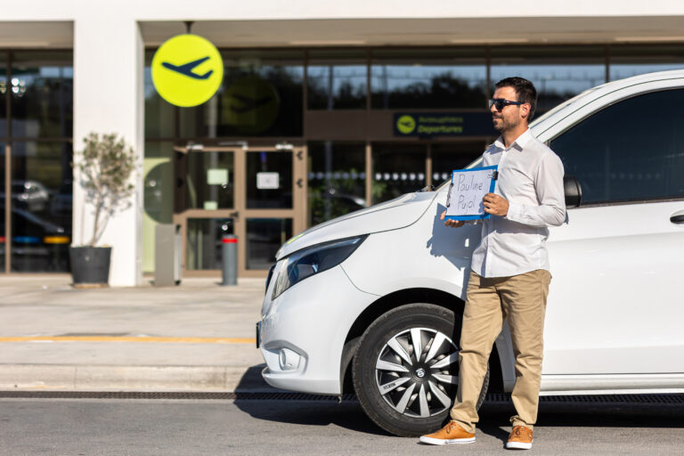 Santorini Airport Transfer Guide 2026: The Easiest Ways to Reach Your Hotel