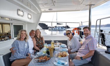 Lunch-on-a-cruise-ship