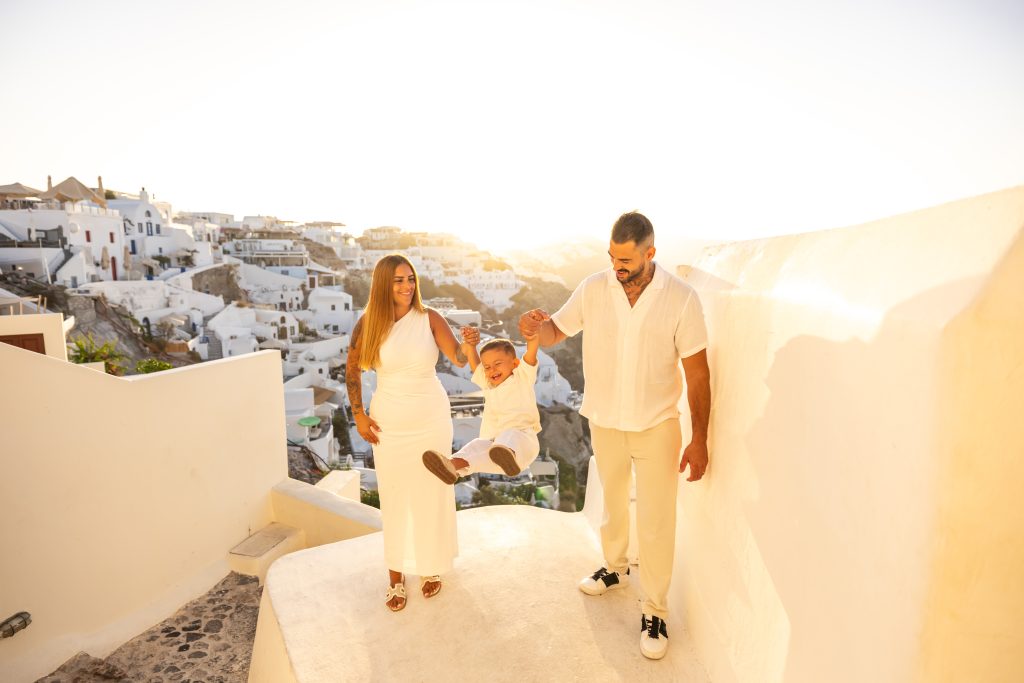 family rooftop photography by Jessica Mocanu