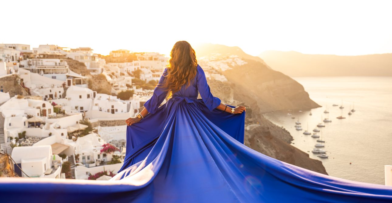 Mykonos to Santorini 2026 Guide: Ferries, Prices & Best Tours