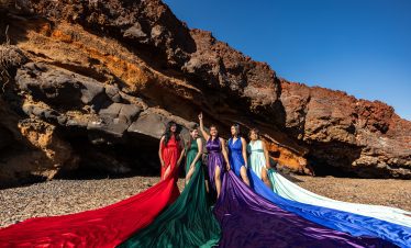family flyig dress in santorini
