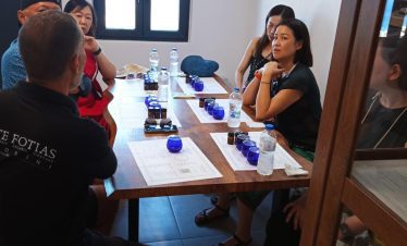 olive oil tasting tour in santorini